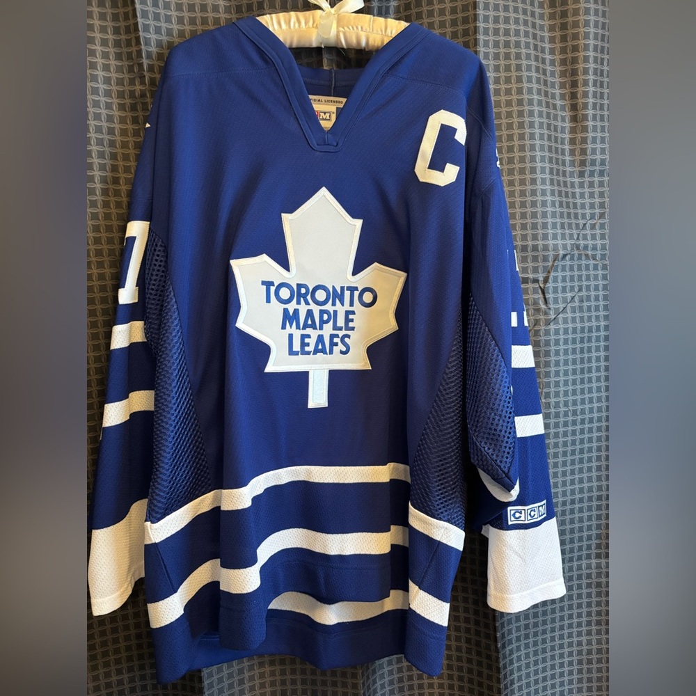 New Wendel Clark Toronto Maple Leafs Hockey Jersey